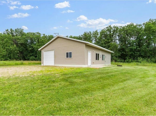 11268 County Road 14 NE, Burleene Twp, MN 56446