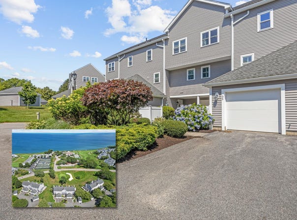 35 Fairway Drive, Plymouth, MA 02360