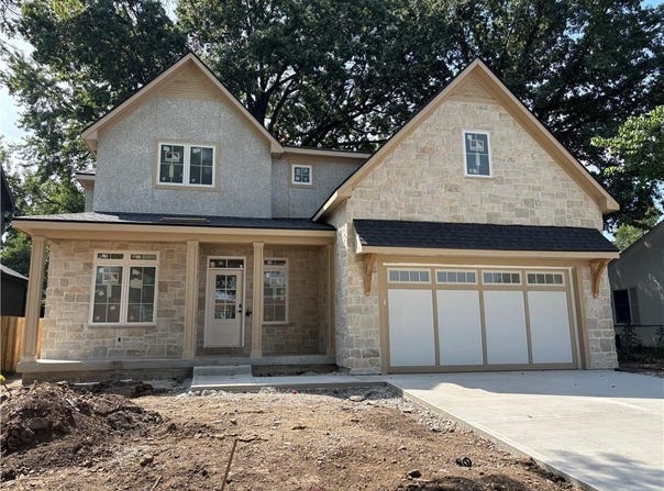 4001 W 67th Street, Prairie Village, KS 66208