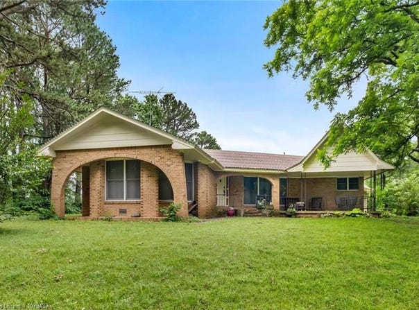 468918 Hwy 100, Stilwell, OK 74960