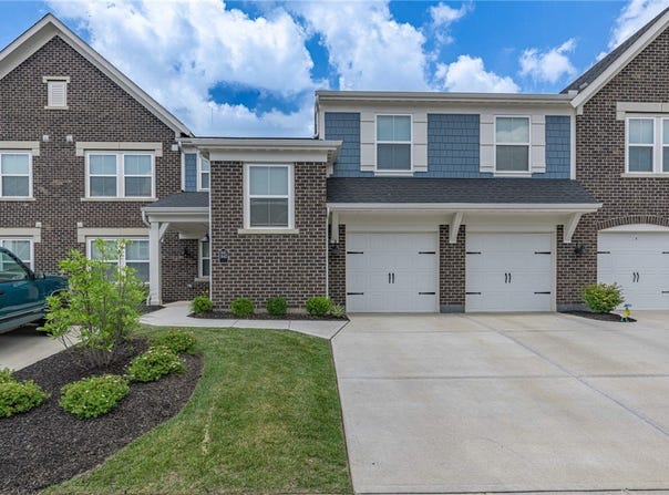 1643 Honey Tree Pl, Sugarcreek Twp, OH 45459
