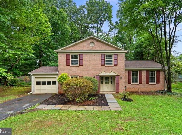 1585 KIMBLEWICK Road, POTOMAC, MD 20854
