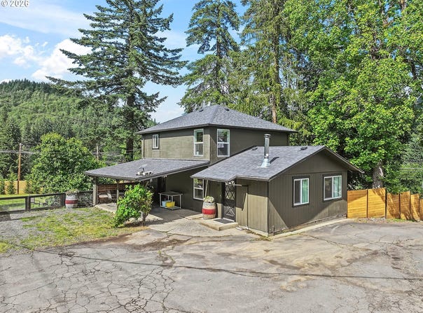 1280 N MAIN Ave, WhiteSalmon, WA 98672