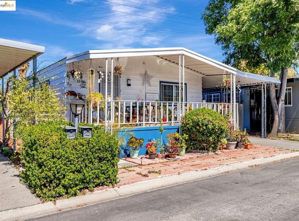 1386 Sunbeam CIR, San Jose, CA 95122