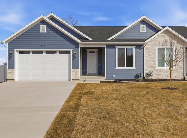 677 E 800 S St, Springville, UT 84663