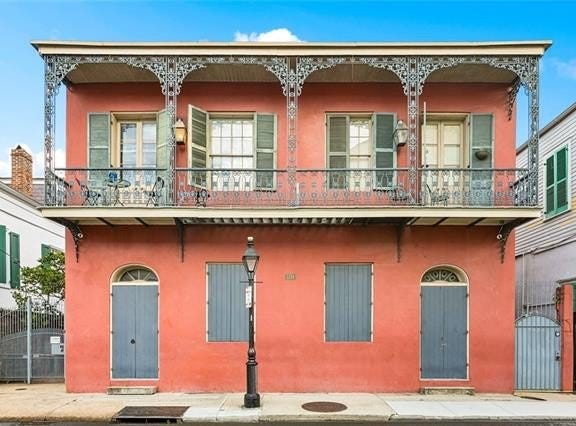 1119 CHARTRES Street, New Orleans, LA 70116
