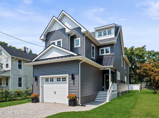 38 Bank Street, Red Bank, NJ 07701