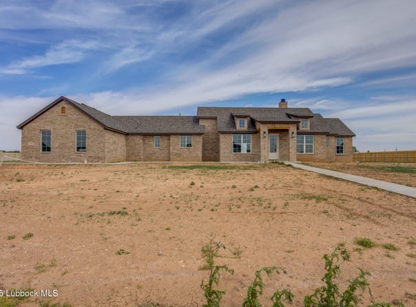 1008 County Rd 7710, Lubbock, TX 79423