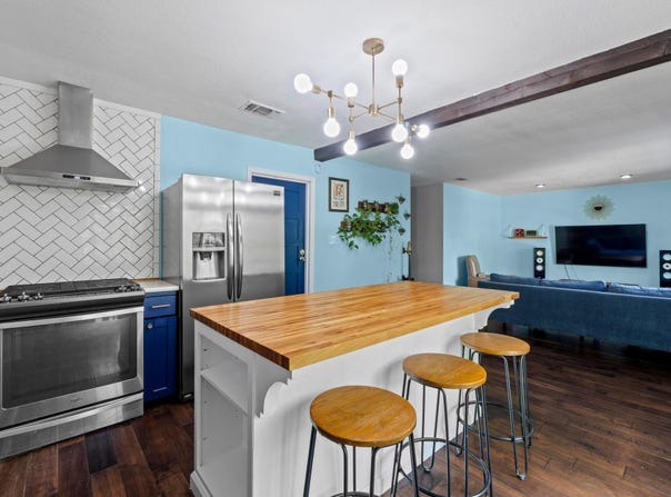 5105 Stone Gate DR, Austin, TX 78721
