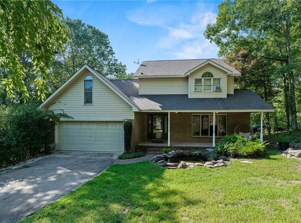 161 Overlook Drive, Pickens, SC 29671