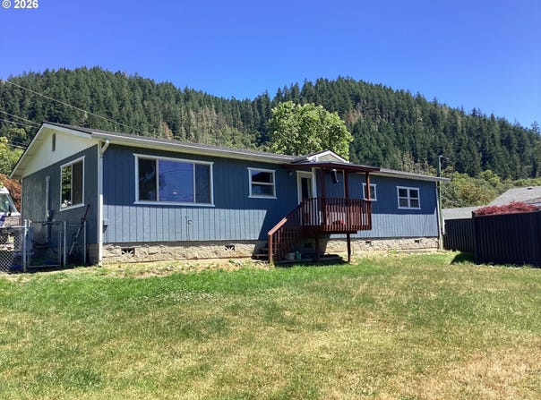 370 GAEL Ln, MyrtleCreek, OR 97457
