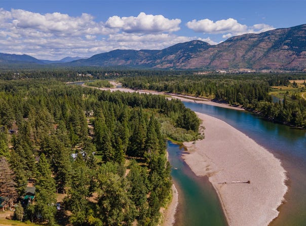 659 US Highway 2 E, Columbia Falls, MT 59912