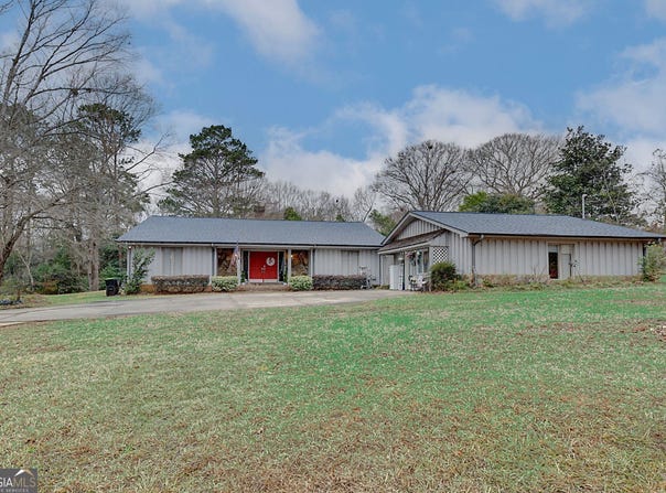 121 David, Thomaston, GA 30286
