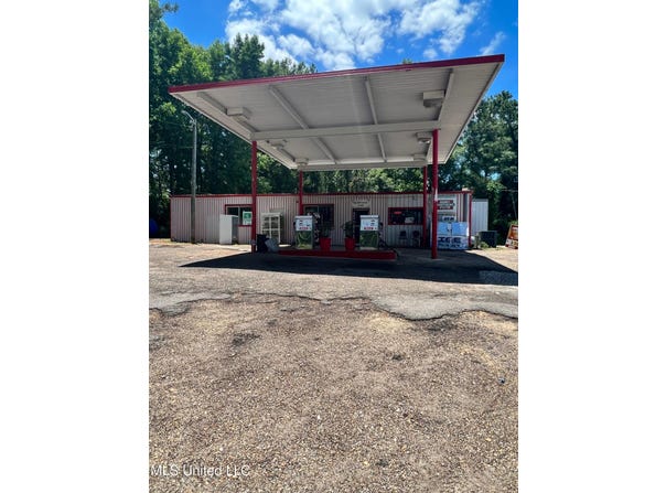 3051 Purvis To Columbia Road, Lumberton, MS 39455