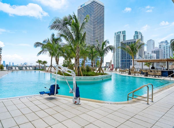 601 NE 1st Avenue, Miami, FL 33132