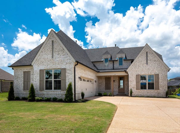 35 MISTY RIDGE, Oakland, TN 38060