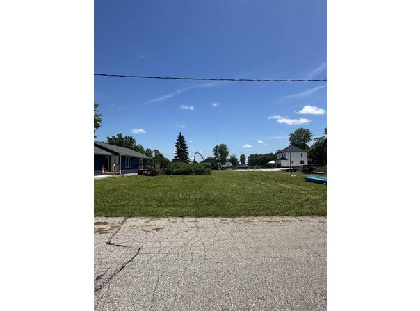 NE 4th Street, Ogden, IA 50212