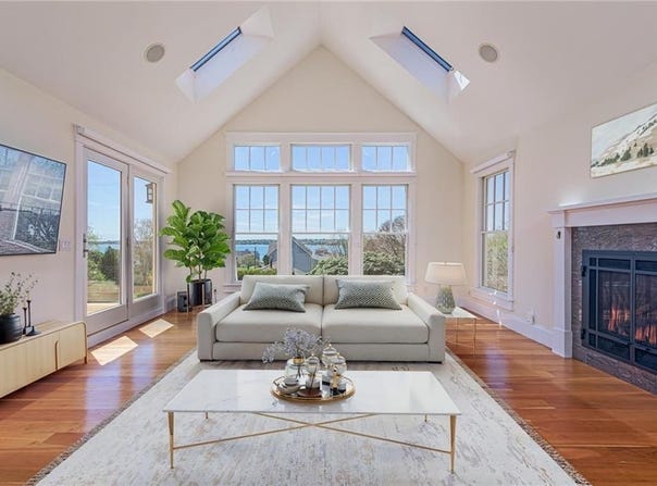 30 Bonnet View Drive, Jamestown, RI 02835
