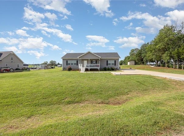 1200 Woodward Road, Mocksville, NC 27028