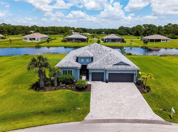 17190 Serengeti Circle, Alva, FL 33920