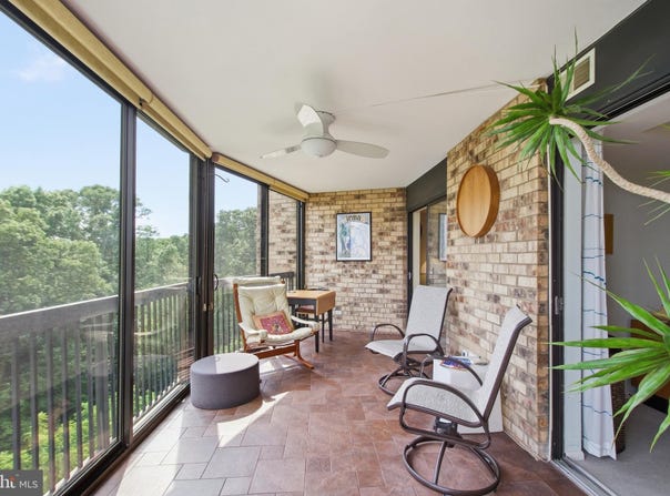 5902 MOUNT EAGLE Drive, ALEXANDRIA, VA 22303