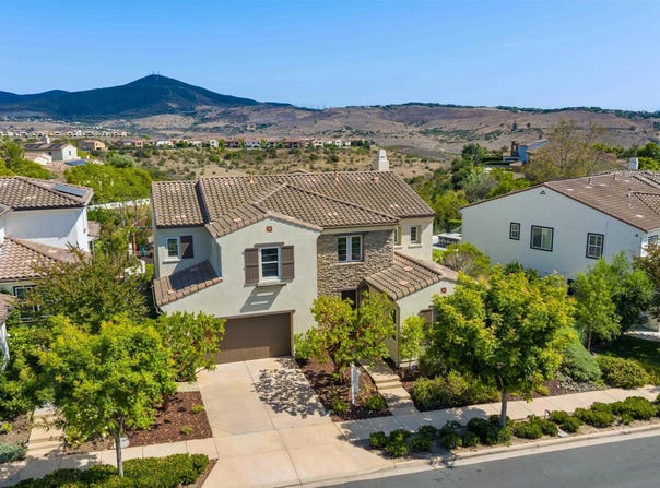 15763 Kristen Gln, San Diego, CA 92127