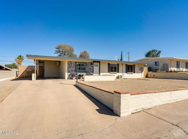 615 W 6th Avenue, San Manuel, AZ 85631