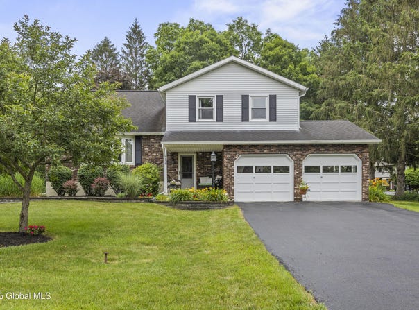 6458 Vosburgh Road, Guilderland, NY 12009