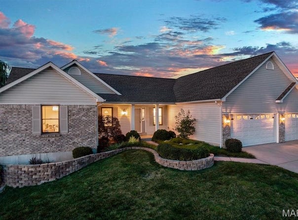 1290 Summer Lynne Drive, O'Fallon, MO 63366