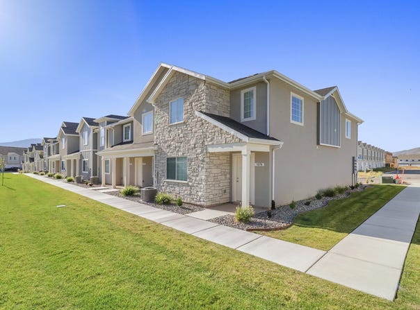 1054 E 2220 S, Heber City, UT 84032