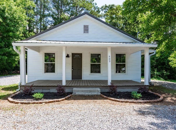 409 Hall Street, LaFayette, GA 30728