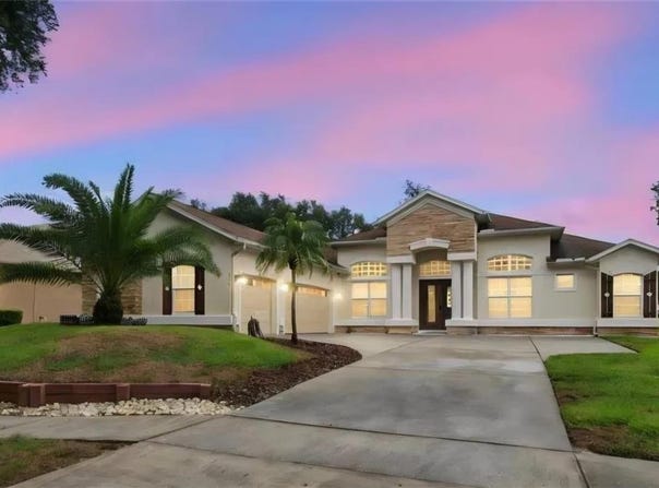 1519 BRILLIANT CUT Way, VALRICO, FL 33594