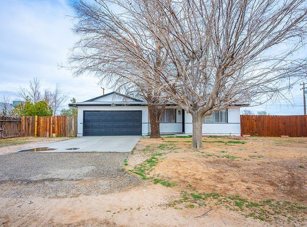 9213 Jacaranda Ave, California City, CA 93505