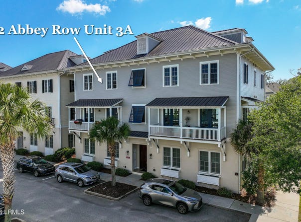 2 Abbey Row, Beaufort, SC 29906