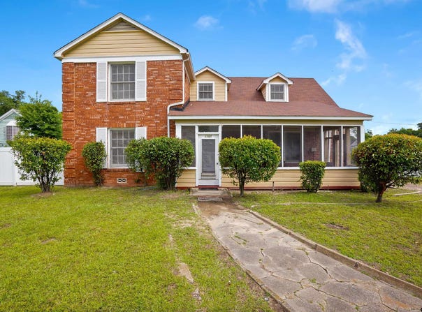 1405 Mockingbird Ln, Tyler, TX 75701