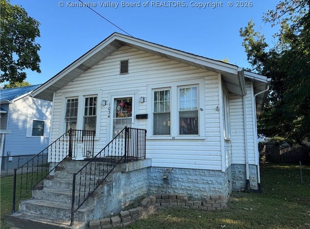 1034 Garden Street, Charleston, WV 25302
