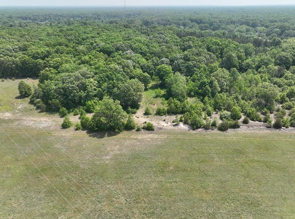 5460 124th Avenue, Fennville, MI 49408