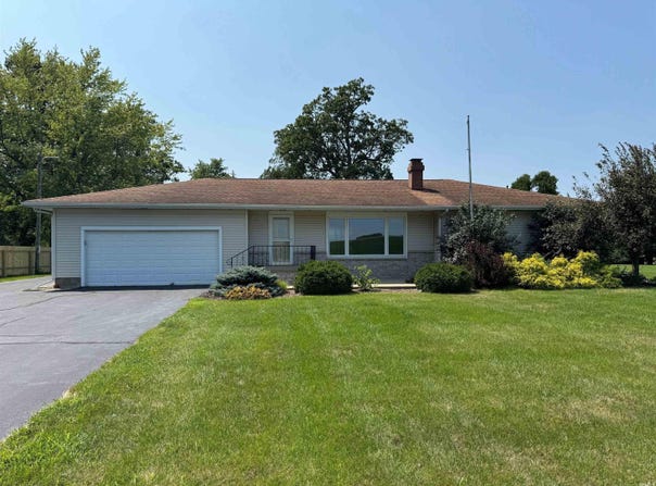 10726 S 100, Brookston, IN 47923-8300