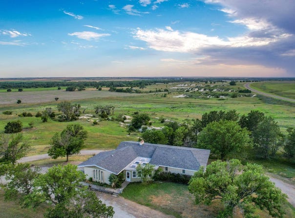 2219 370th Ave, Bogue, KS 67625