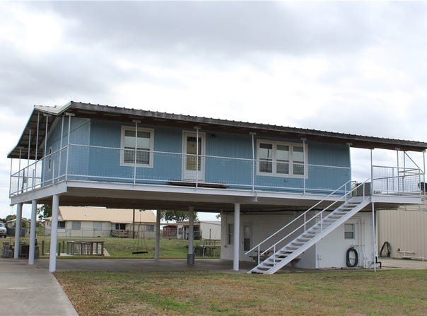 125 Lagarto Ferry, Mathis, TX 78368