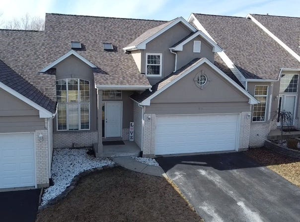 646 Aspen Drive, Romeoville, IL 60446
