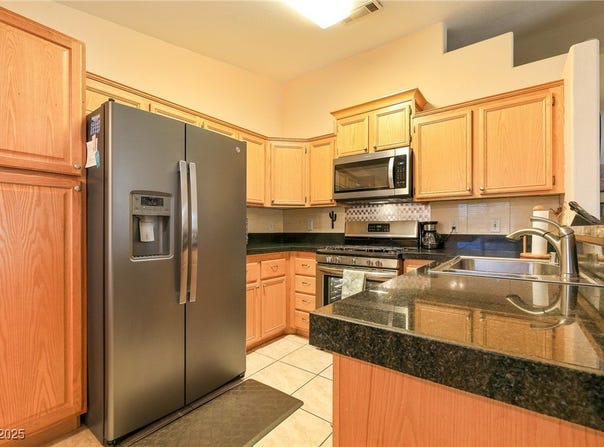 2110 Los Feliz Street, Las Vegas, NV 89156