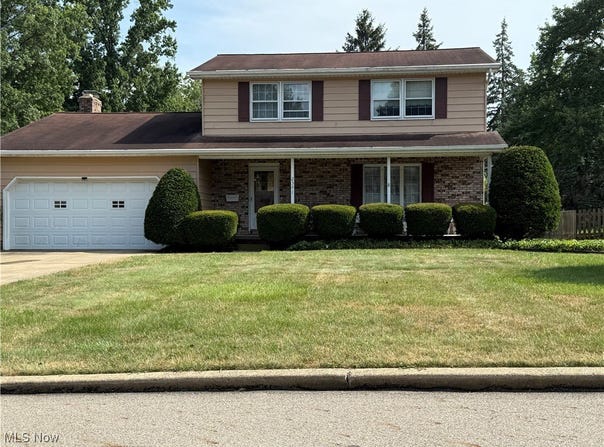 2331 Tanglewood Drive, Salem, OH 44460