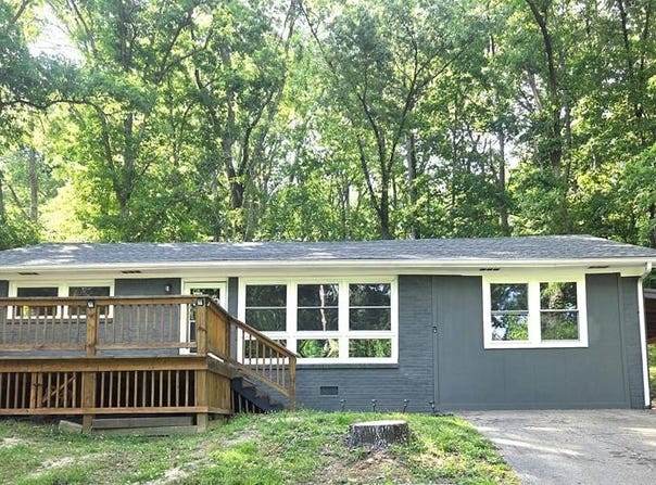 1020 Cowan, PARIS, TN 38242