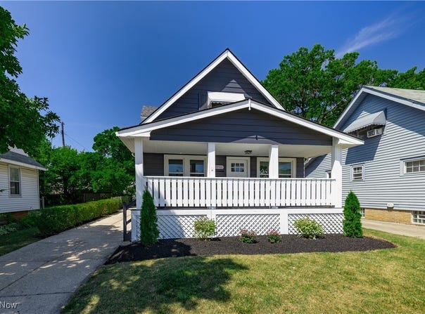 19501 Monterey Avenue, Euclid, OH 44119