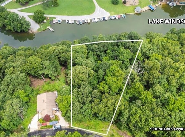 Maltby  LN, Bella Vista, AR 72715