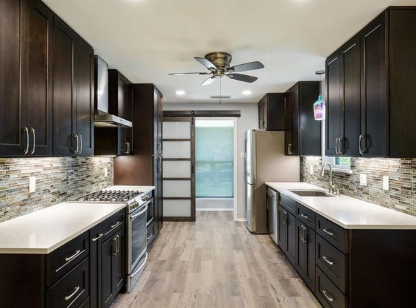 2622 Winterlake Drive, Carrollton, TX 75006