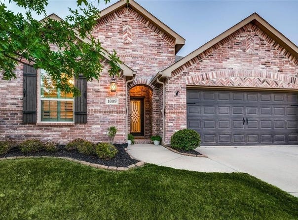 1809 Whistler Drive, Little Elm, TX 75068