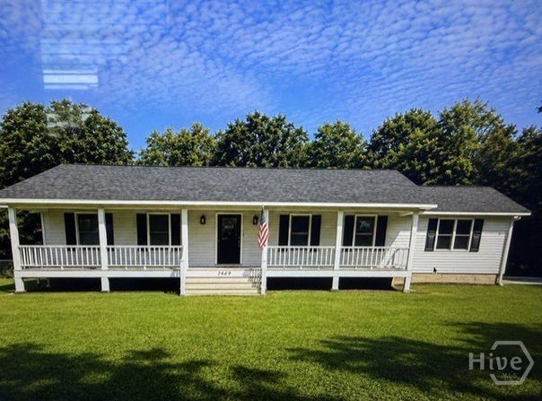 1469 Main Street, Comer, GA 30629