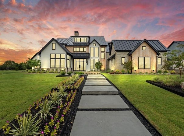 311 Longview Place, Heath, TX 75032